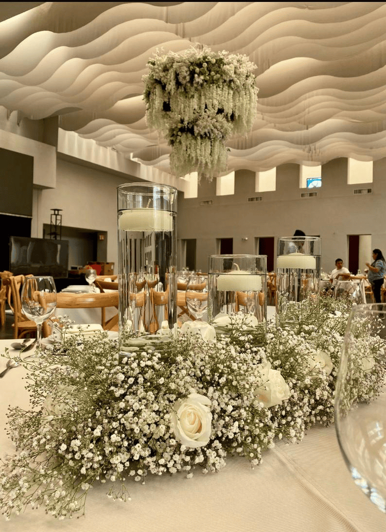Mesa floral boda blanca