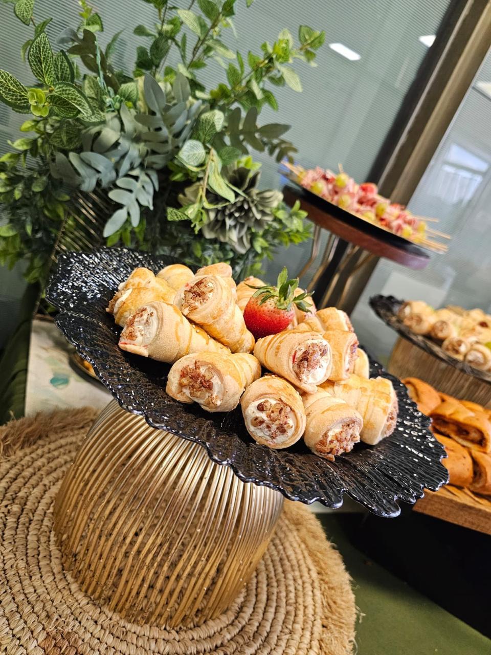 Servicio de canapés PHC Valeo
